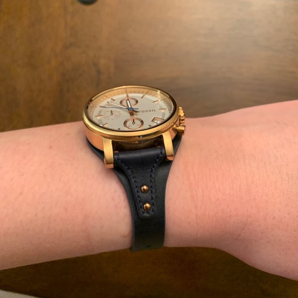 Fossil Watch - Picture 2 of 4